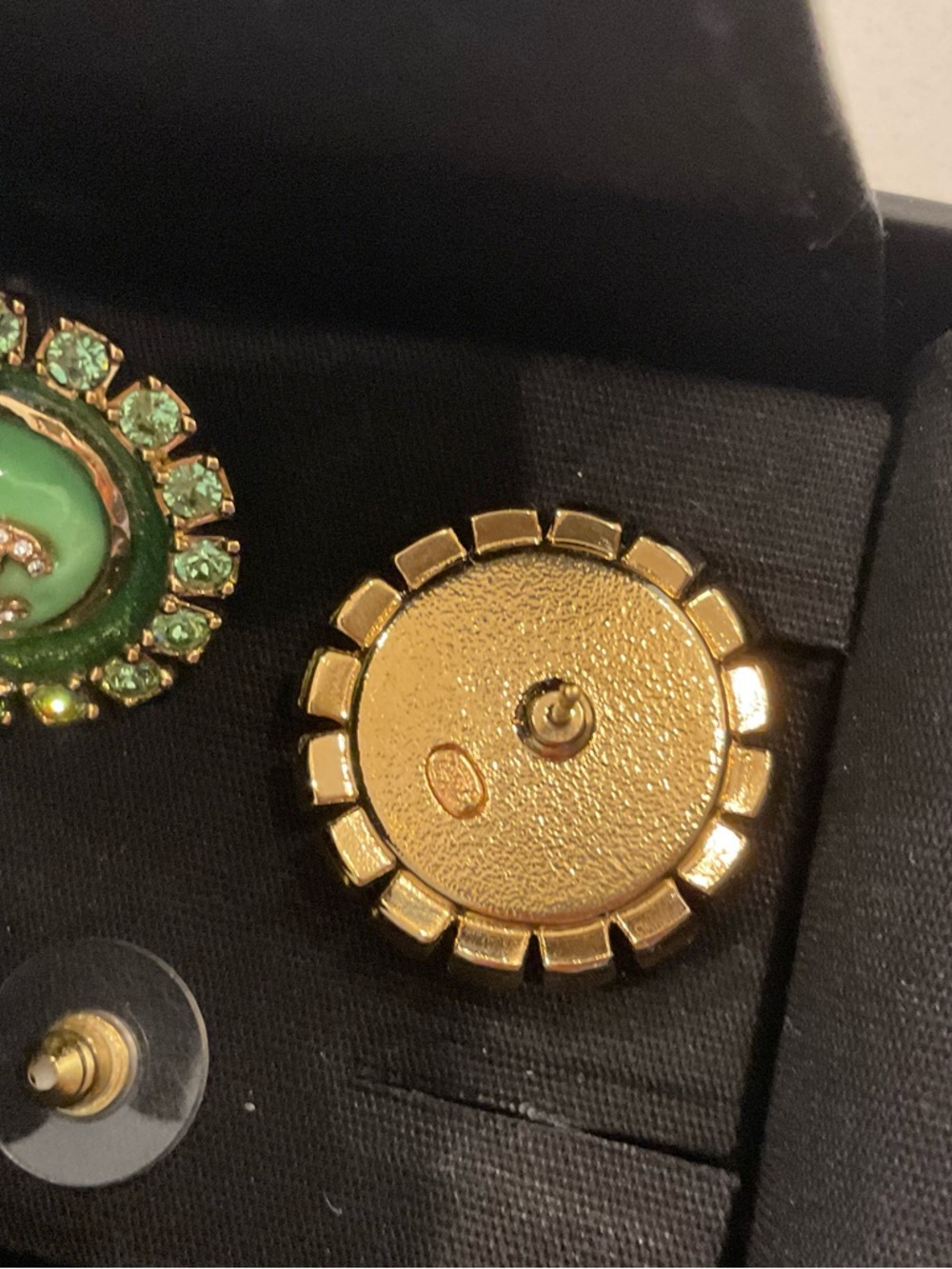 CHANEL Emerald and Gold Crystal Earrings - Picture 5 of 6